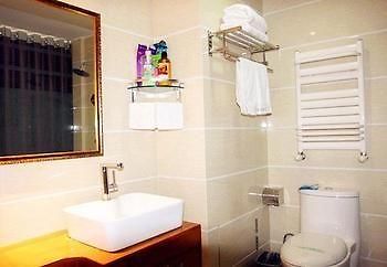 Fu Yuan Business Hotel- Luanchuan Gucheng  エクステリア 写真